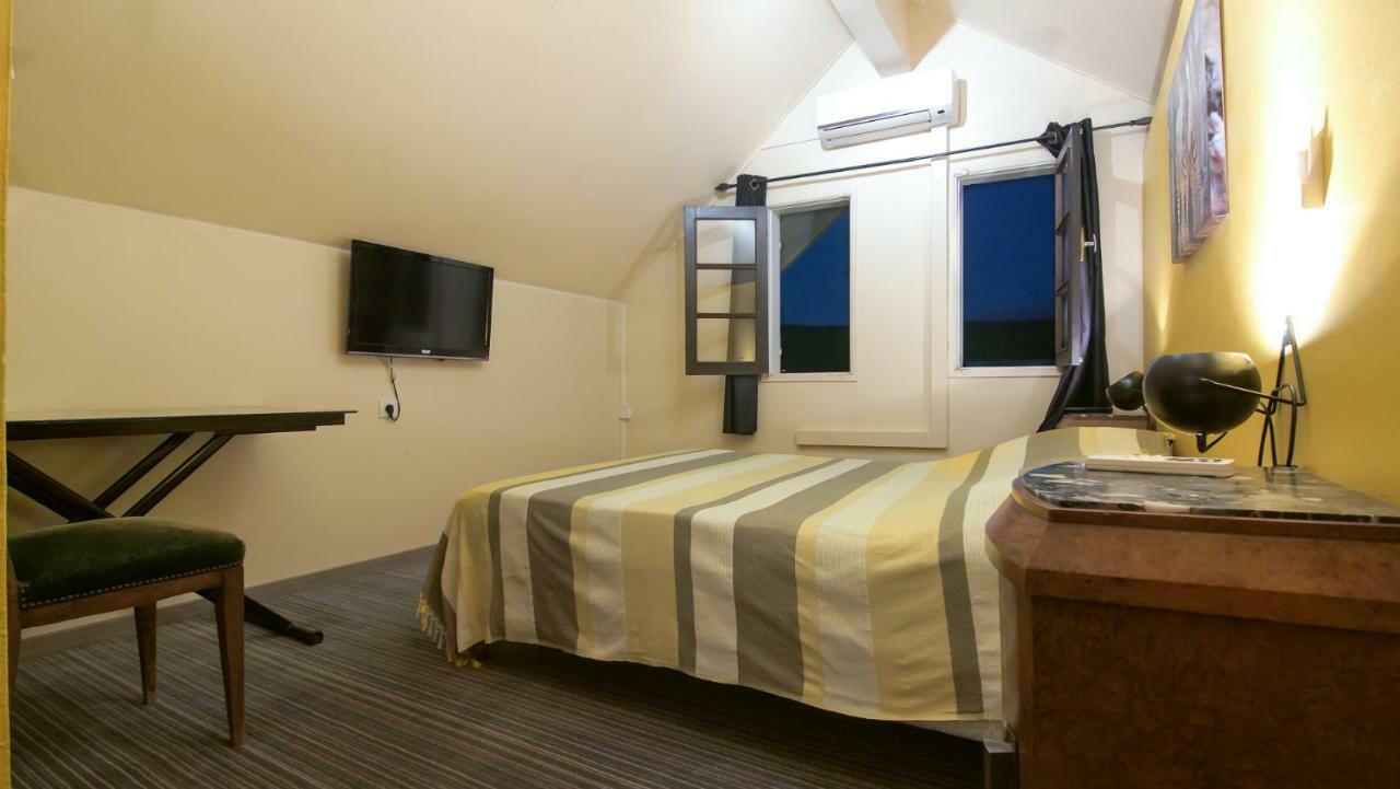 Hotel Coco Island 생질레방 외부 사진